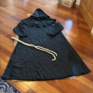 Monk Priest Hooded Dress And Hood with Rope‎ Belt Halloween Costume